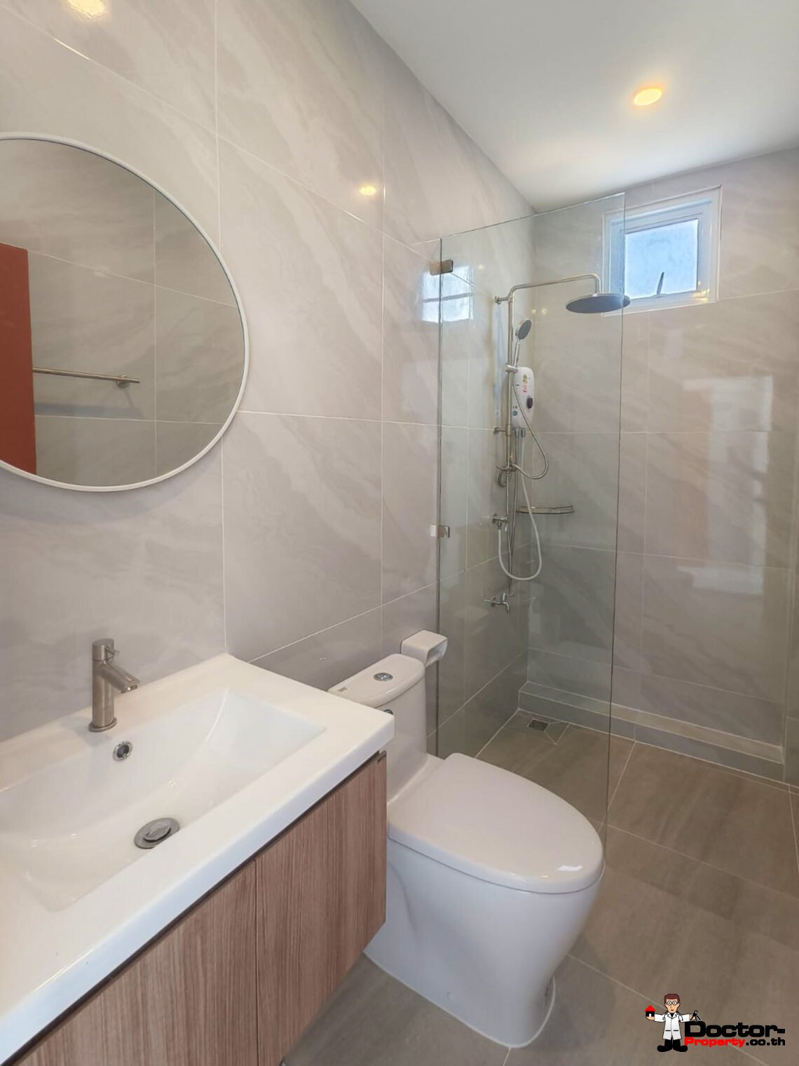 3 Bedroom Pool Villa with Partial Sea View in Chaweng, Koh Samui – For Sale